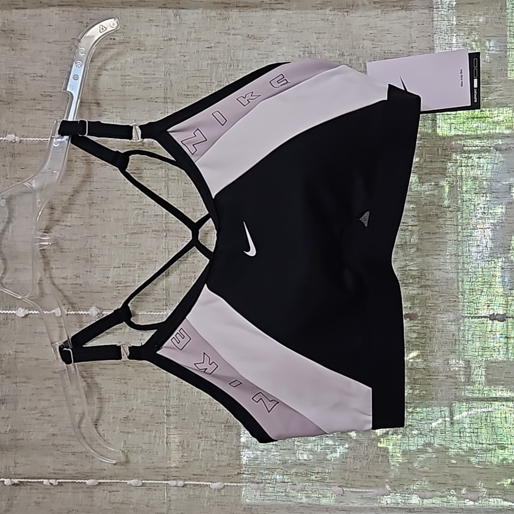 NWT Nike Crossback Sports Bra